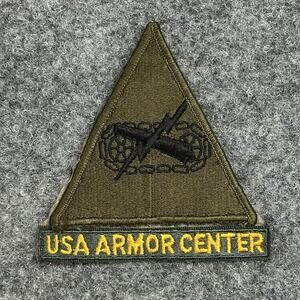 Authentic US Army USA Vintage Armor Center Patch - (M0420) Military Embroidered